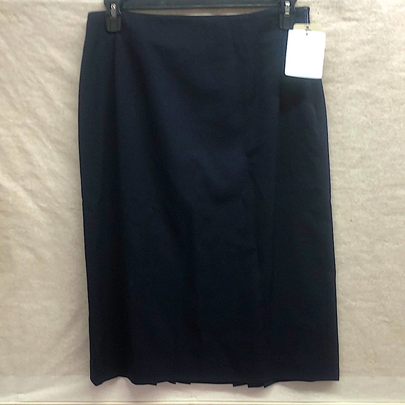 Vintage Christian Dior, kickpleat skirt, navy blue wool with satin lining- L - Picture 4 of 7